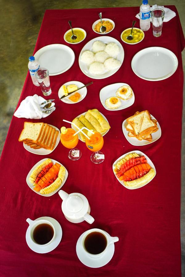 Dambulla Kings Inn Ngoại thất bức ảnh