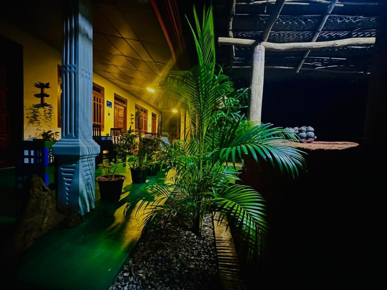 Dambulla Kings Inn Ngoại thất bức ảnh